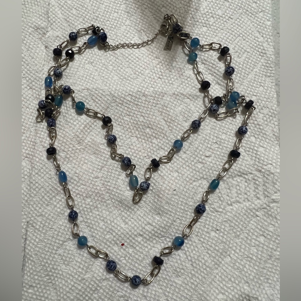Liz Co Brand Silver With Blue Crystals Necklace 15$